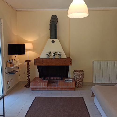 Apartment 2 – ground floor with private garden